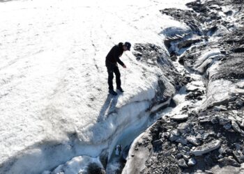 WHITE FADES – Art, Science and Climate Change in the Polar Lands – Roberto Ghezzi’s Artic Projects – Oslo (Norvegia) 