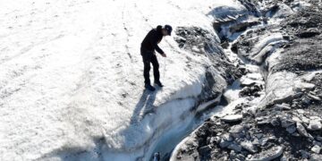 WHITE FADES – Art, Science and Climate Change in the Polar Lands – Roberto Ghezzi’s Artic Projects – Oslo (Norvegia) 