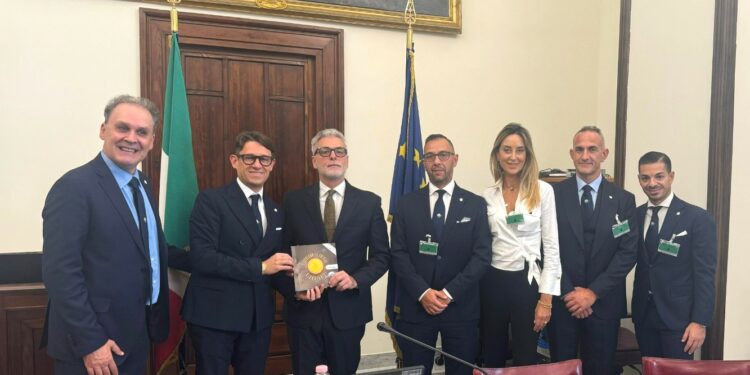 “Il Sole in Classe” diventa digitale con presentazione ufficiale alla Camera dei Deputati