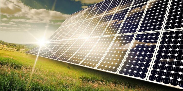 Alleanza per il Fotovoltaico in Italia: “Crescita settore può attivare 150.000 posti di lavoro”