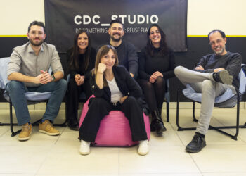 Una startup toscana trasforma i rifiuti tessili in materie prime di valore, ecologiche, riciclabili e utilizzabili in molteplici contesti