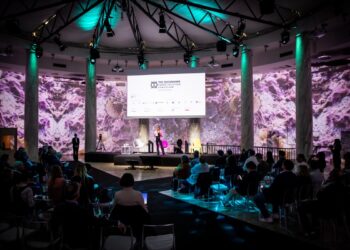 Si chiude con successo The Custodians Earth Solutions Symposium con importanti analisi dell’impatto delle microplastiche sulla salute umana