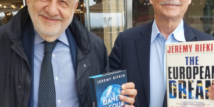 Importante incontro di Jeremy Rifkin con Pier Virgilio Dastoli storico assistente di Altiero Spinelli e Presidente del Movimento Europeo