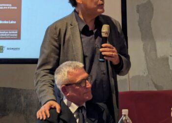 “la luce illumina la storia”, Domenico De Rito architetto della luce, la celebra con un Forum a Cirella