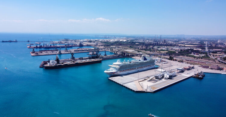 Porto di Taranto
